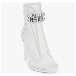 Karl Lagerfeld Paris Size 8.5 Blayze White Mesh Lug Booties 4" Heel
